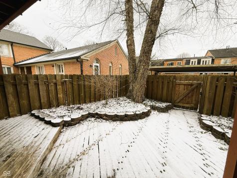 1125 Canterbury Court Indianapolis IN 46260