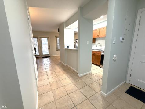 1125 Canterbury Court Indianapolis IN 46260
