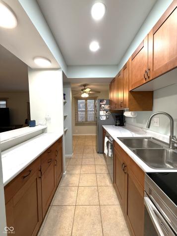 1125 Canterbury Court Indianapolis IN 46260