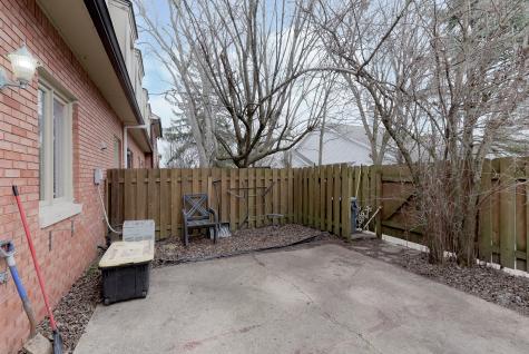 1161 Canterbury Square S Indianapolis IN 46260
