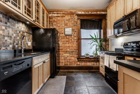 108 E Saint Clair Street Indianapolis IN 46204