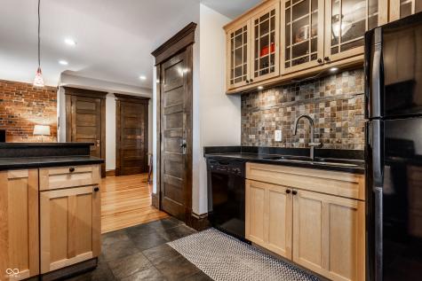 108 E Saint Clair Street Indianapolis IN 46204