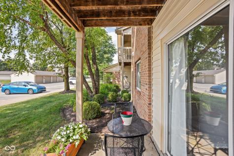 1076 Timber Creek Drive Carmel IN 46032