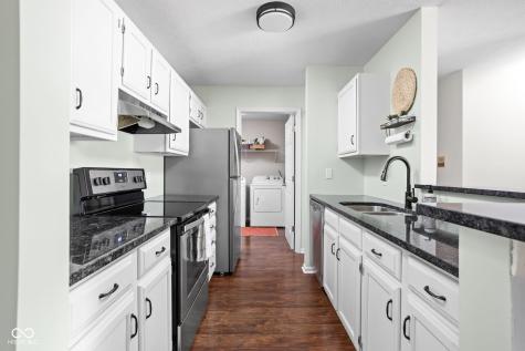 1076 Timber Creek Drive Carmel IN 46032