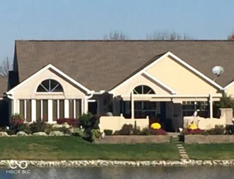 7386 Lake Lakota Place Indianapolis IN 46217