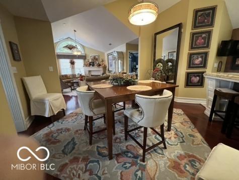 7386 Lake Lakota Place Indianapolis IN 46217