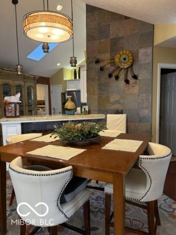 7386 Lake Lakota Place Indianapolis IN 46217