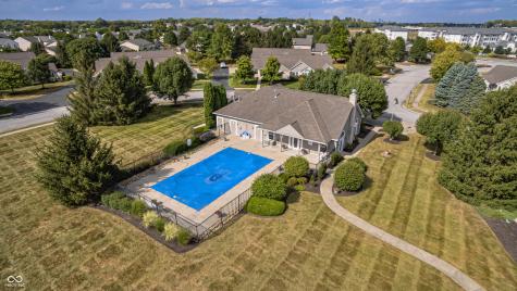 7386 Lake Lakota Place Indianapolis IN 46217
