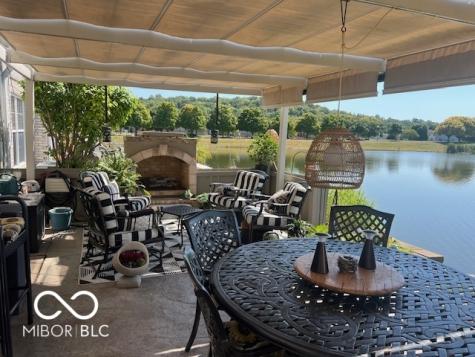 7386 Lake Lakota Place Indianapolis IN 46217