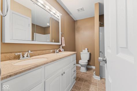 2721 Country Estates Drive Indianapolis IN 46227
