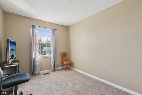 7135 Bay Point Court Indianapolis IN 46214