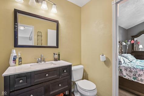 7135 Bay Point Court Indianapolis IN 46214