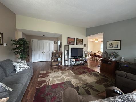 2735 Prosperity Drive Columbus IN 47201
