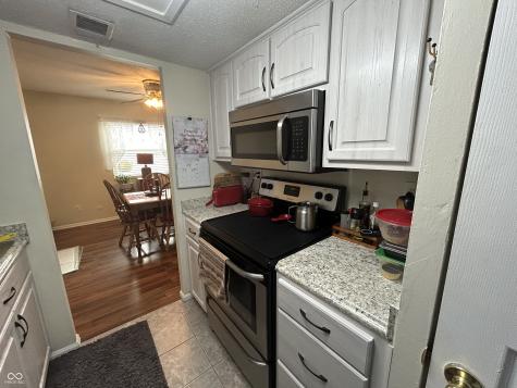 2735 Prosperity Drive Columbus IN 47201