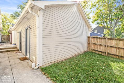 1205 Sturm Avenue Indianapolis IN 46202