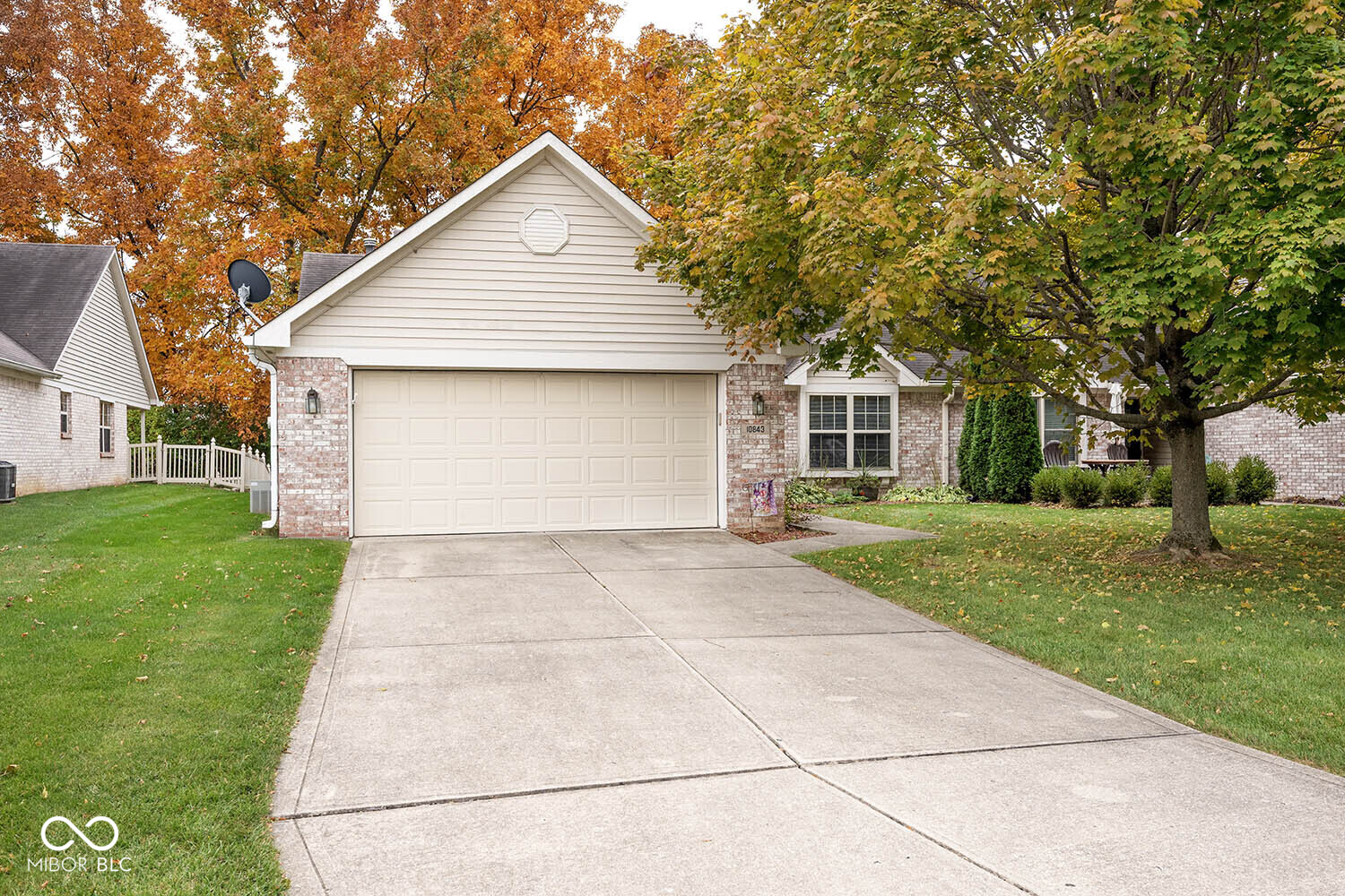 10843 Stable Drive Indianapolis IN 46239