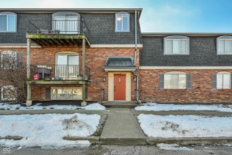 315 Elmead Court Greenwood IN 46142