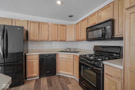 12677 Ladson Street Fishers IN 46038