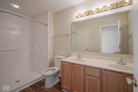 12677 Ladson Street Fishers IN 46038