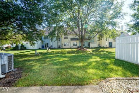 12677 Ladson Street Fishers IN 46038