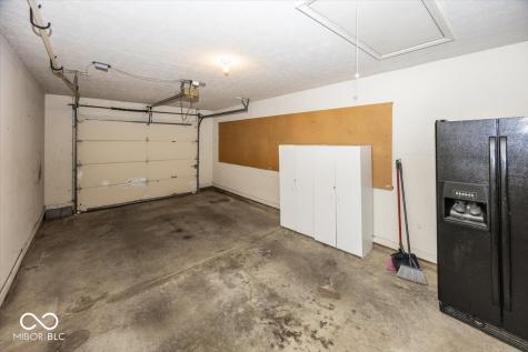 7037 Sea Oats Lane Indianapolis IN 46250