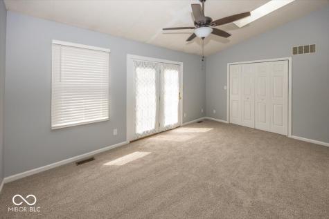 7037 Sea Oats Lane Indianapolis IN 46250