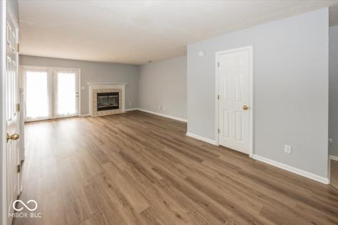 7037 Sea Oats Lane Indianapolis IN 46250