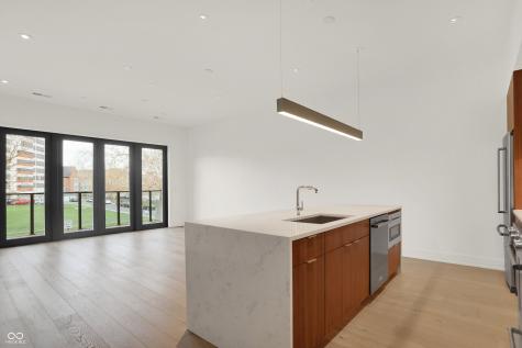 877 N East Street Indianapolis IN 46202