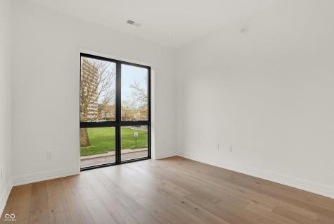 877 N East Street Indianapolis IN 46202