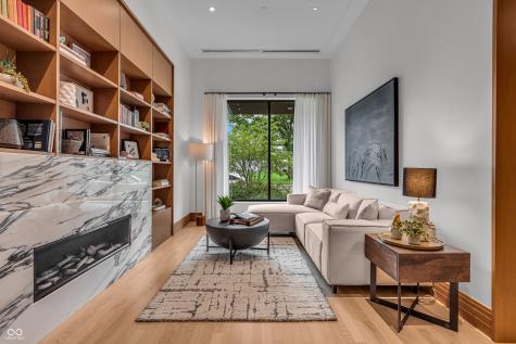 877 N East Street Indianapolis IN 46202