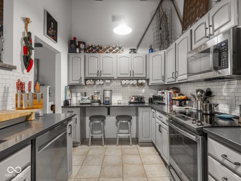 430 N Park Avenue Indianapolis IN 46202