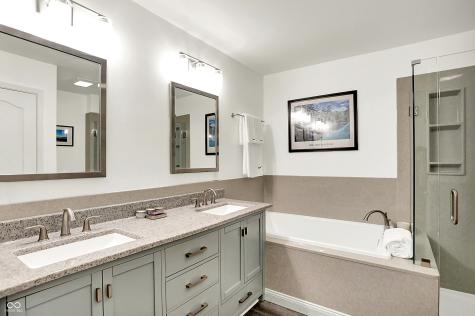 931 Junction Place Indianapolis IN 46220