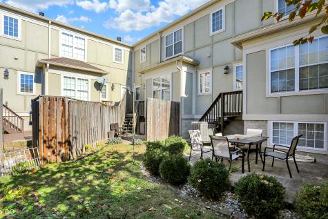 931 Junction Place Indianapolis IN 46220