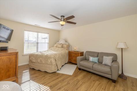 16931 Mapleton Place Westfield IN 46074
