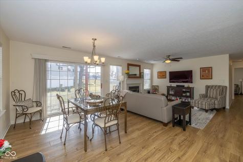 16931 Mapleton Place Westfield IN 46074