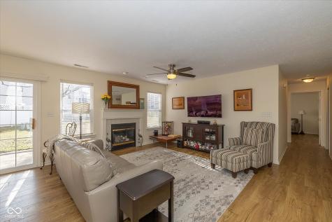 16931 Mapleton Place Westfield IN 46074