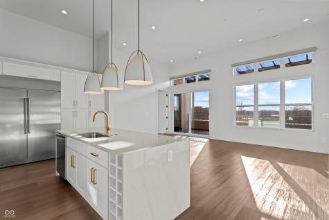 1155 S Rangeline Road Carmel IN 46032