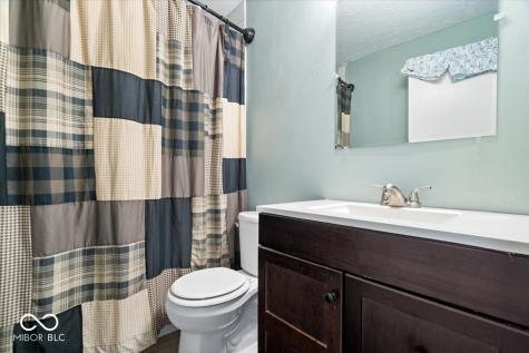 6157 E 96th Place Indianapolis IN 46250
