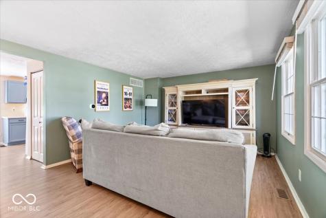 6157 E 96th Place Indianapolis IN 46250