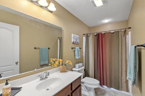 13504 E 131st Street Fishers IN 46037