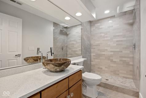 8650 Jaffa Court West Drive Indianapolis IN 46260