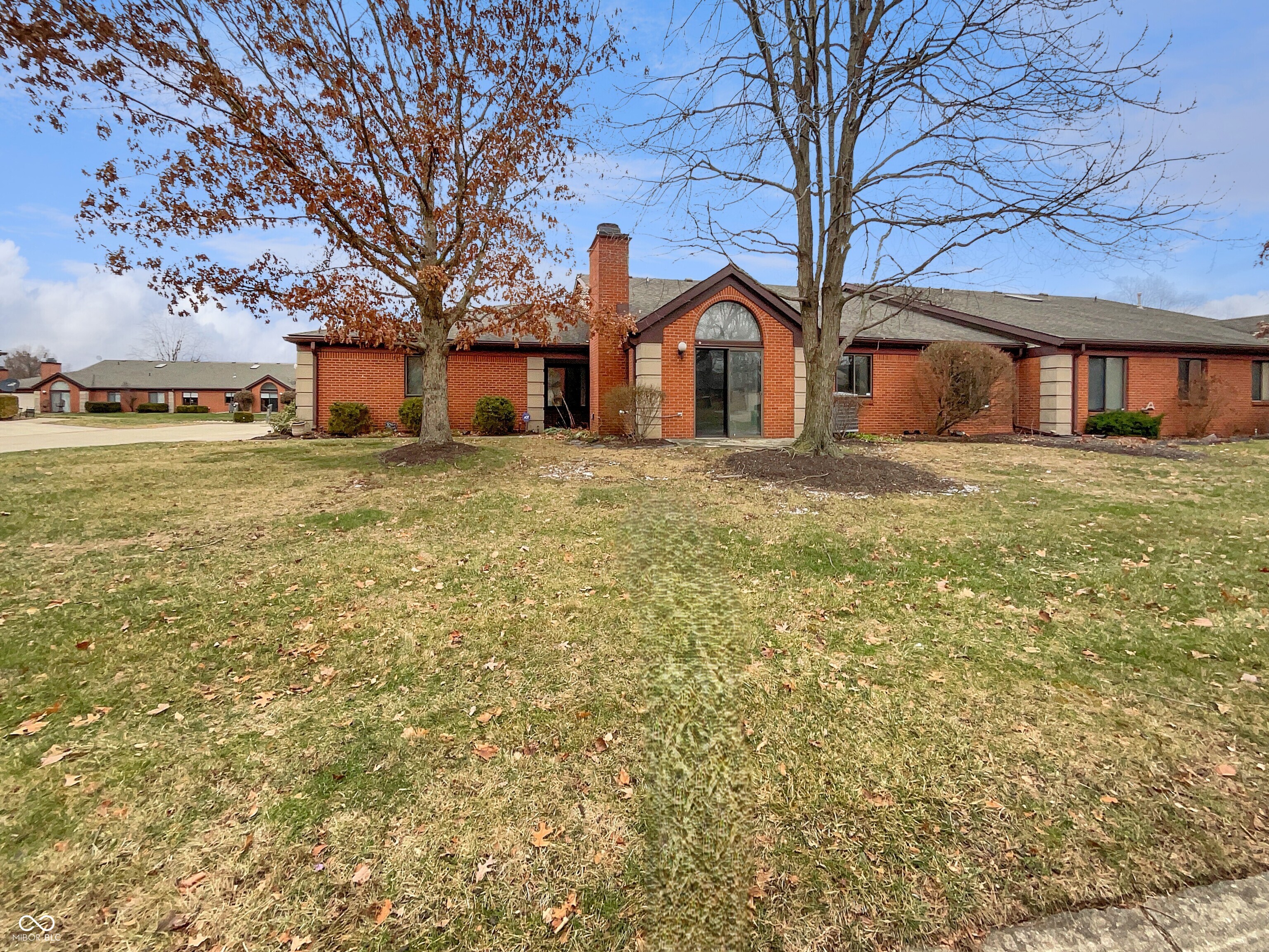 9285 Golden Oaks E Indianapolis IN 46260