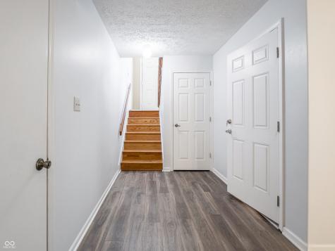 7629 Farm View Circle W Indianapolis IN 46256