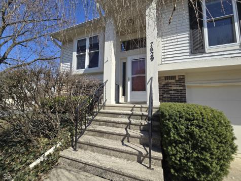 7629 Farm View Circle W Indianapolis IN 46256