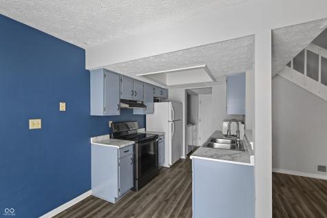2524 Chaseway Court Indianapolis IN 46268