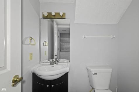 2524 Chaseway Court Indianapolis IN 46268