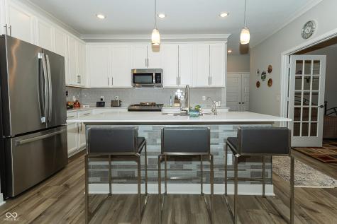 8615 Hudson Way Brownsburg IN 46112