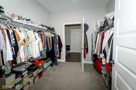 8615 Hudson Way Brownsburg IN 46112