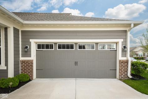 8615 Hudson Way Brownsburg IN 46112