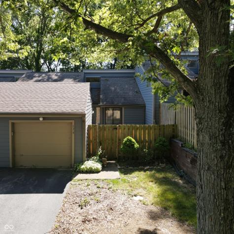 176 Sugarwood Lane Avon IN 46123